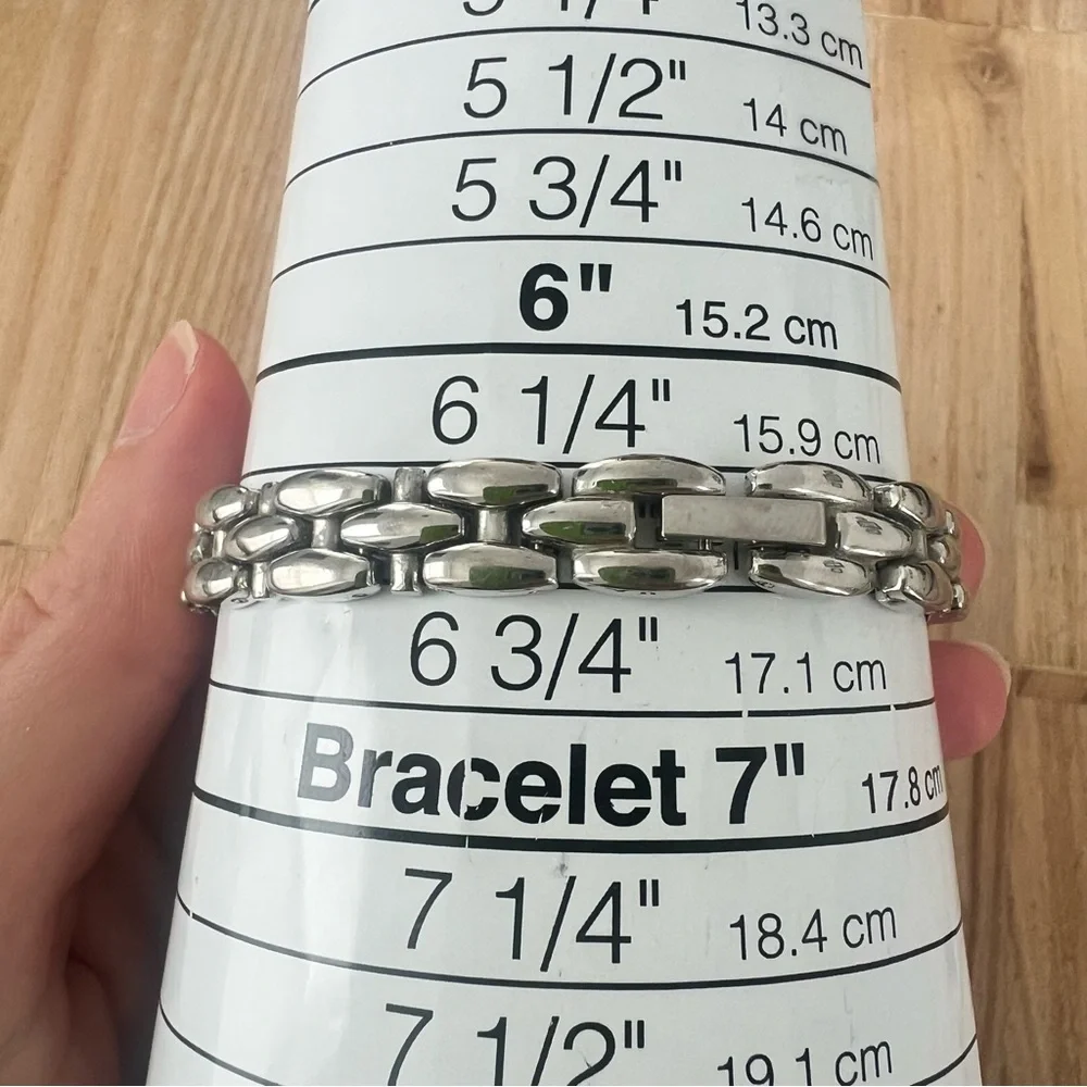 Rumours ladies dainty silver tone bracelet watch NEW BATTERY